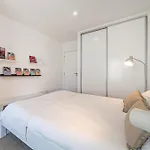 Gafa House - Family And Workplace Villa