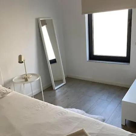 Gafa House - Family And Workplace Villa