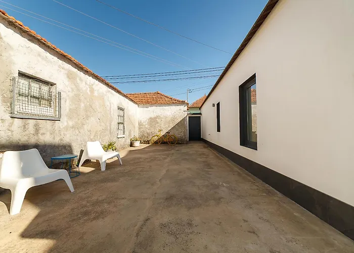 Gafa House - Family And Workplace Villa